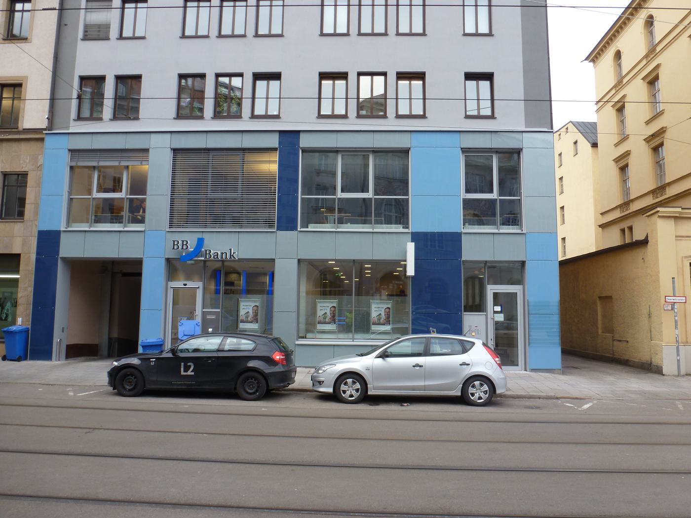 Fassade einer Bankfiliale